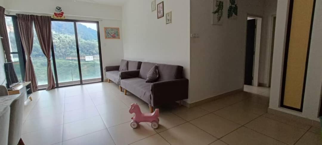 Midhill Genting 2br2b By Aurorahomes Apartment